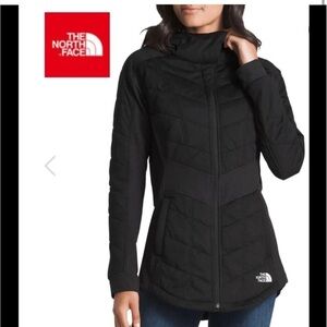 The North Face Women's Quilted Pseudo Jacket- size Medium
